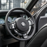 Rolls Royce Cullinan front interior