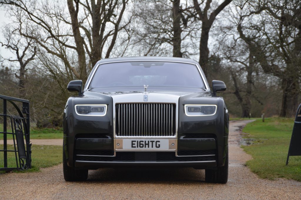 Black Rolls Royce Phantom 8