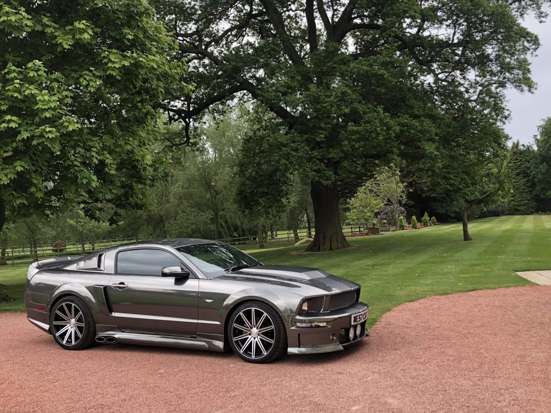 FORD MUSTANG HIRE