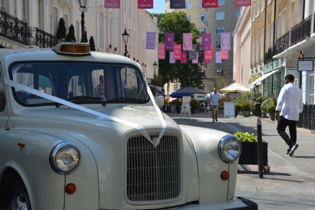 White London Cab hire for wedding 