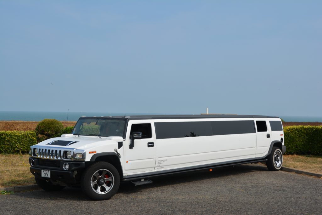Ascot 16 seater limo