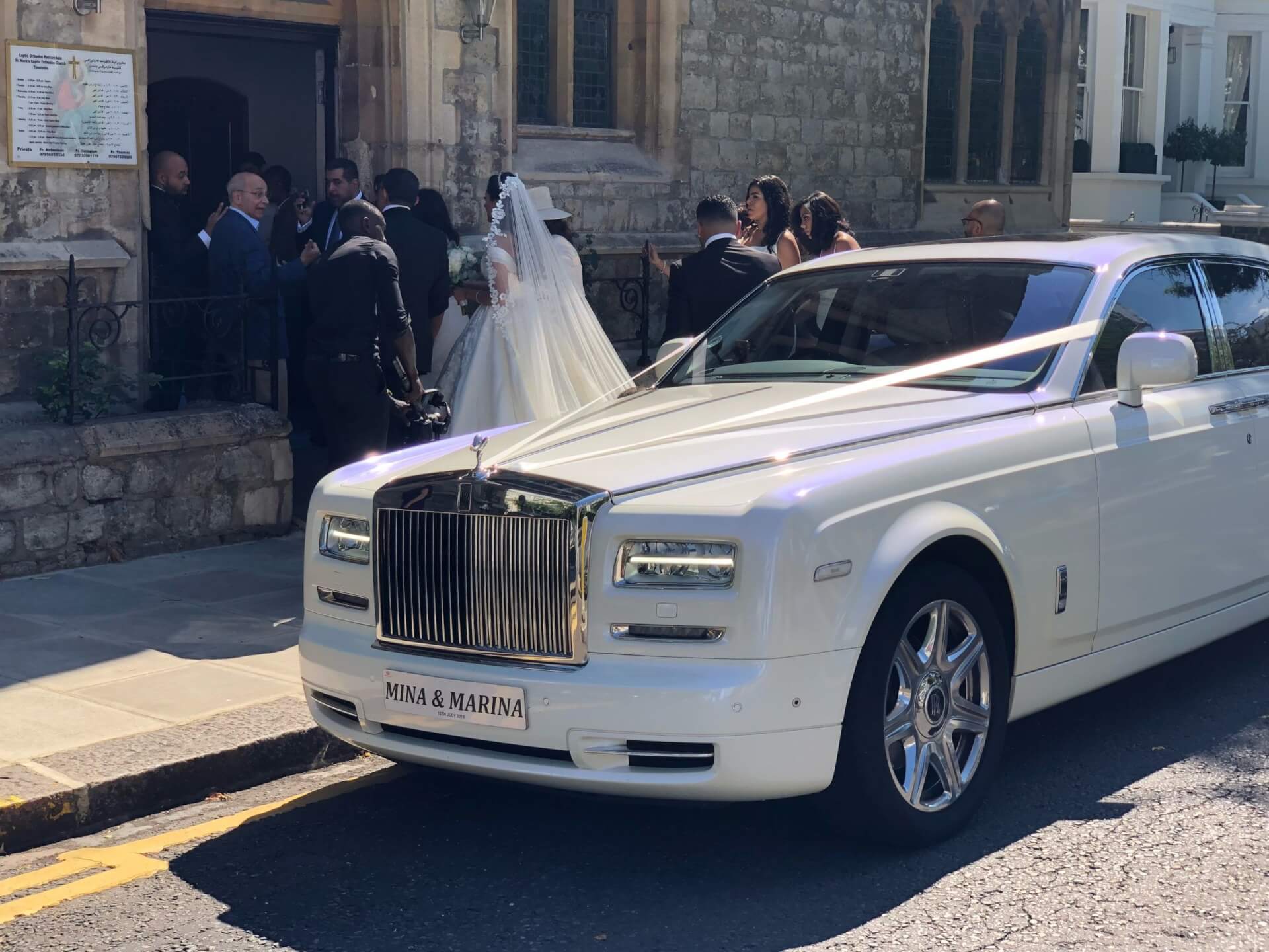 Private show plate wedding car