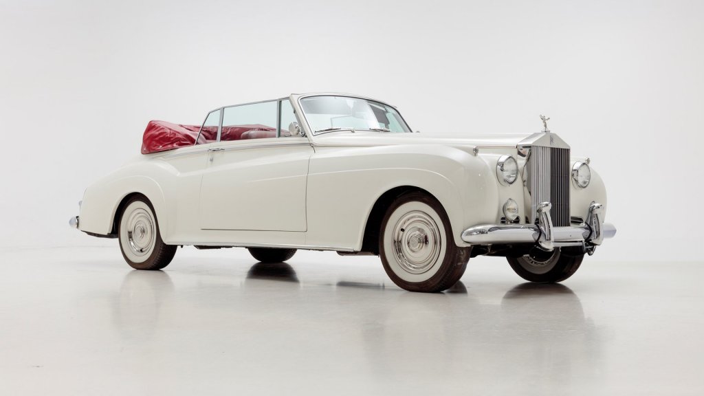 White Rolls Royce Silver Cloud convertible hire