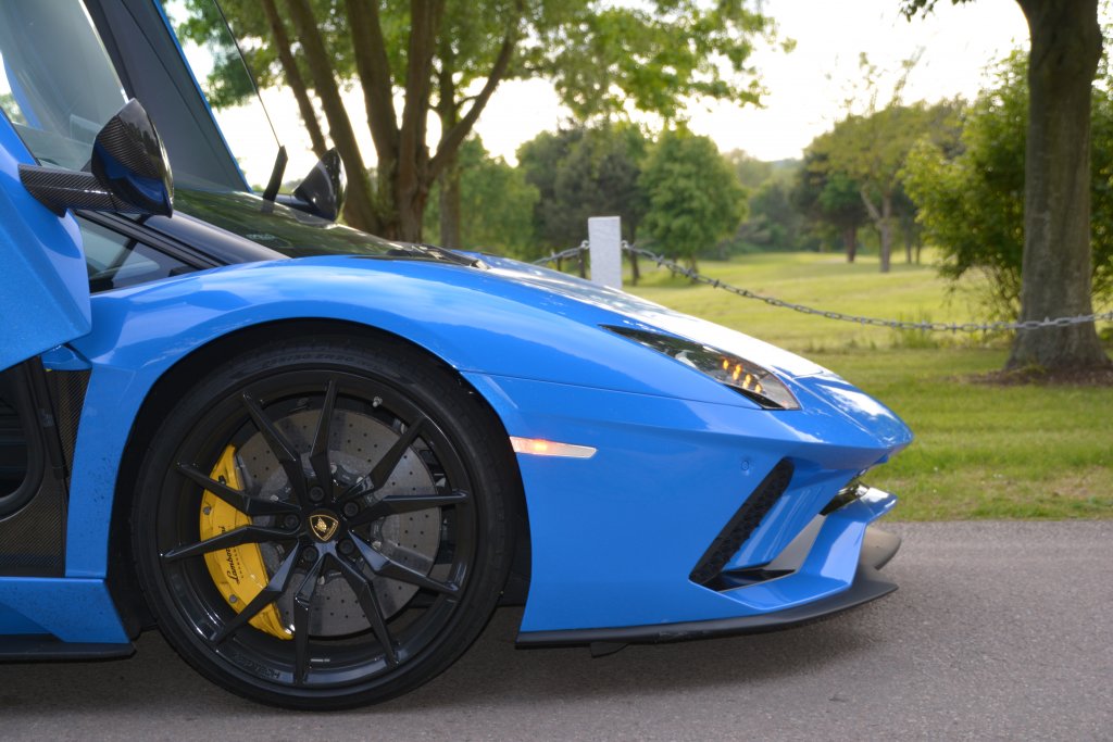 Lamborghini Wedding car