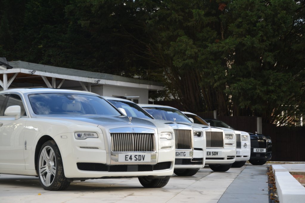 White Rolls Royce fleet for funeral 