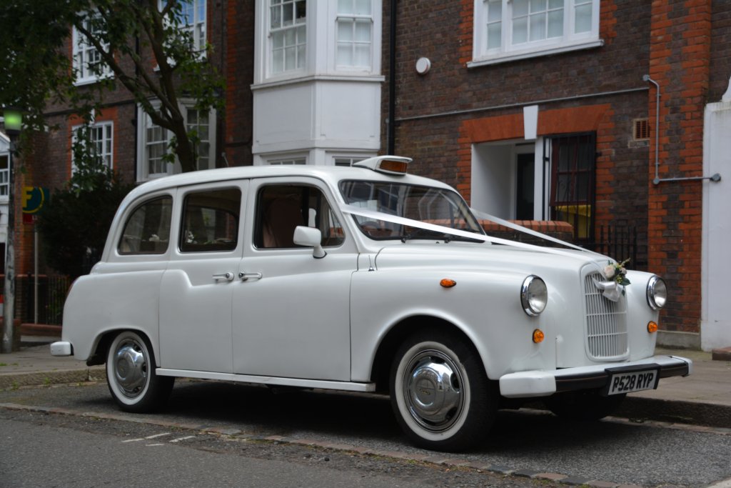 White London Taxi hire