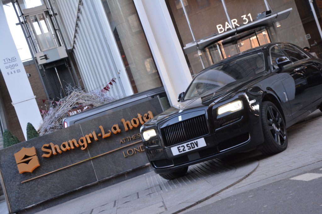 Romantic dinner date Rolls Royce Ghost hire