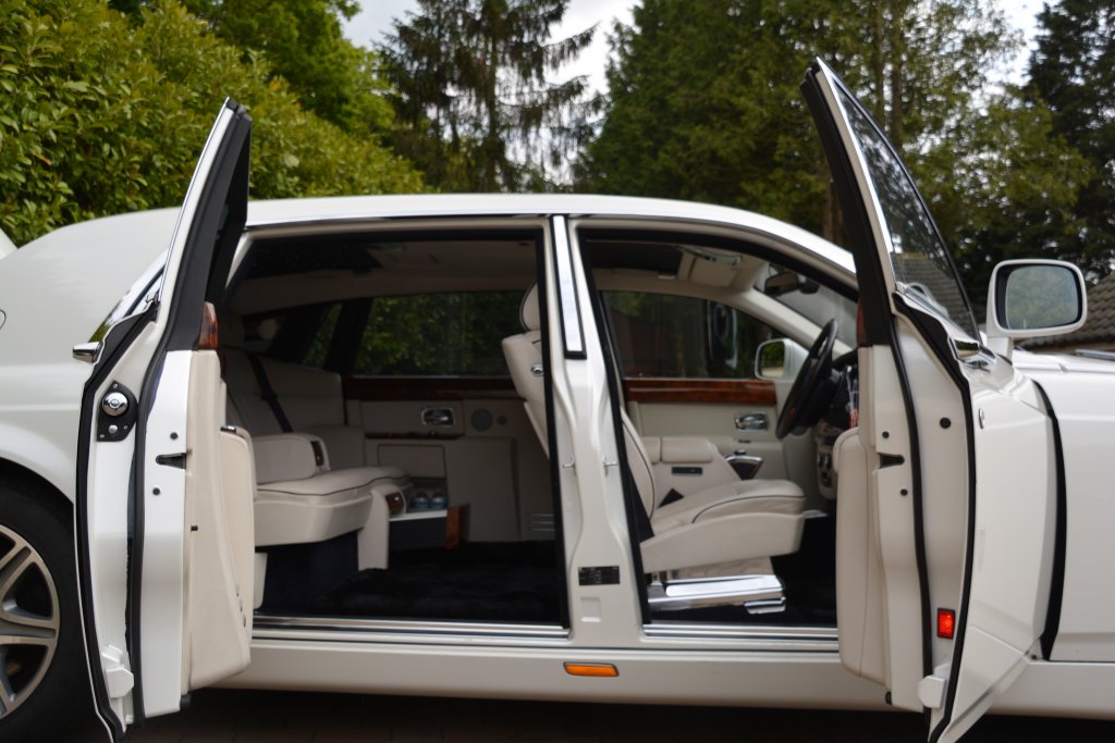 Rolls Royce Phantom hire Essex White interior 