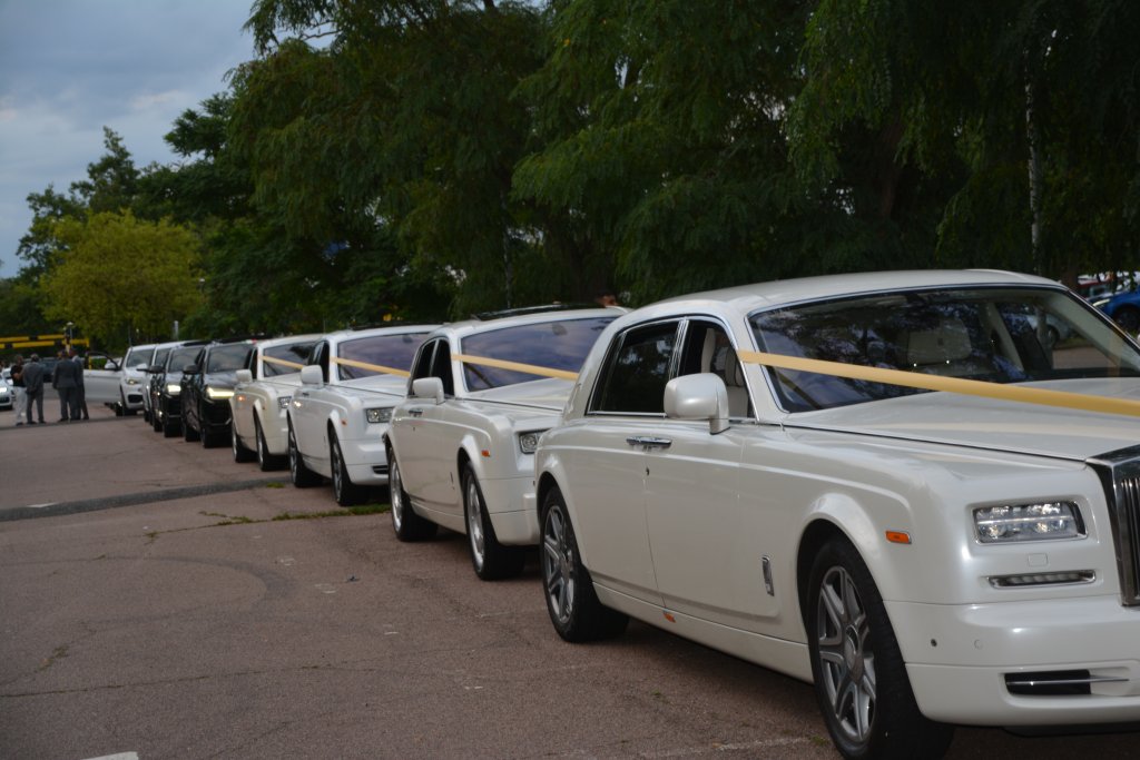 White Wedding car hire