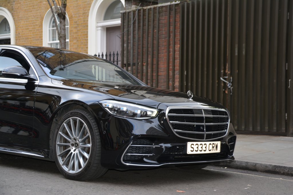 Mercedes Heathrow airport transfers 