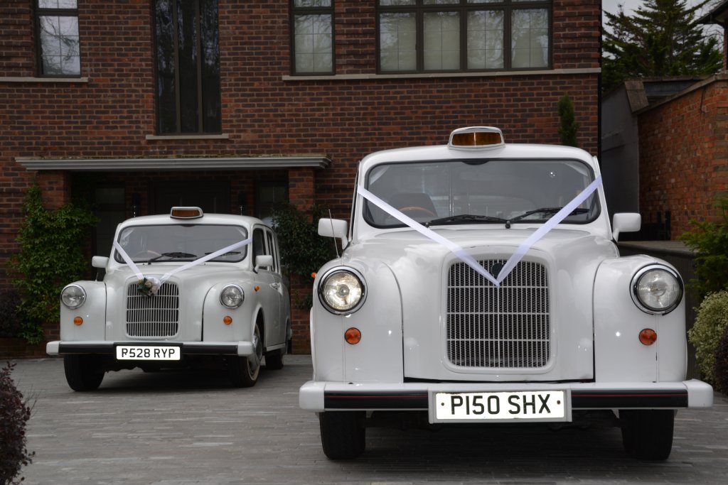 White London Taxi hire Hertfordshire