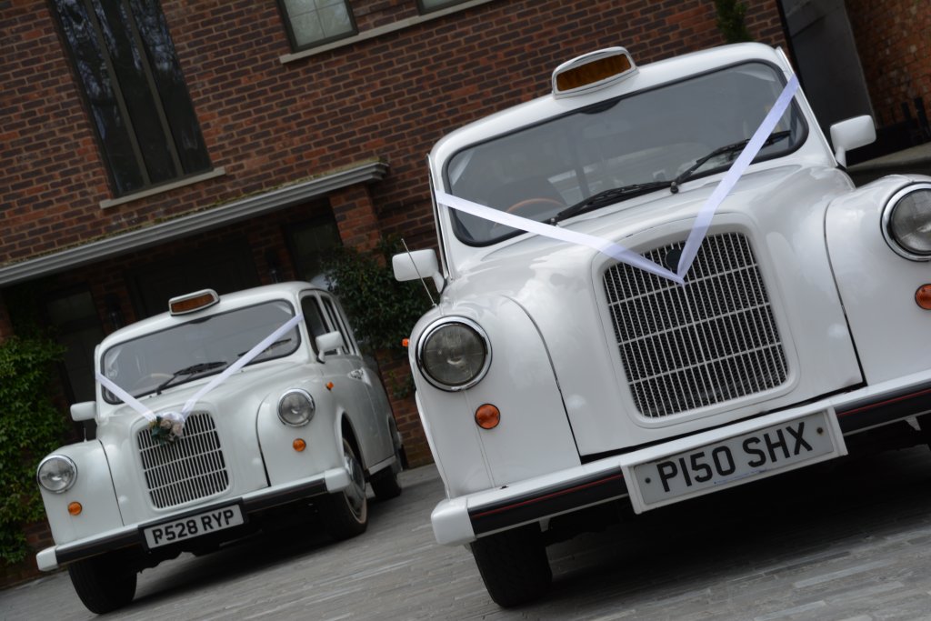 Classic taxi hire Essex, Loughton