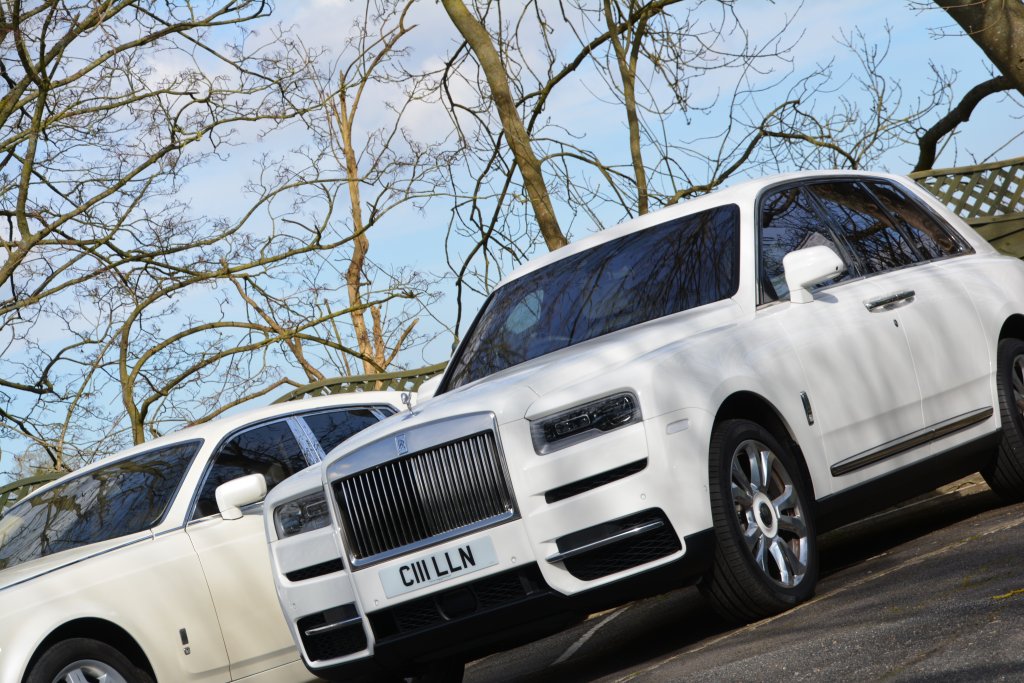 White Rolls Royce Cullinan Essex