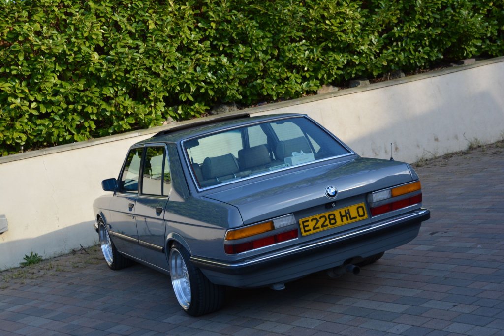 classic Bmw 5 series hire