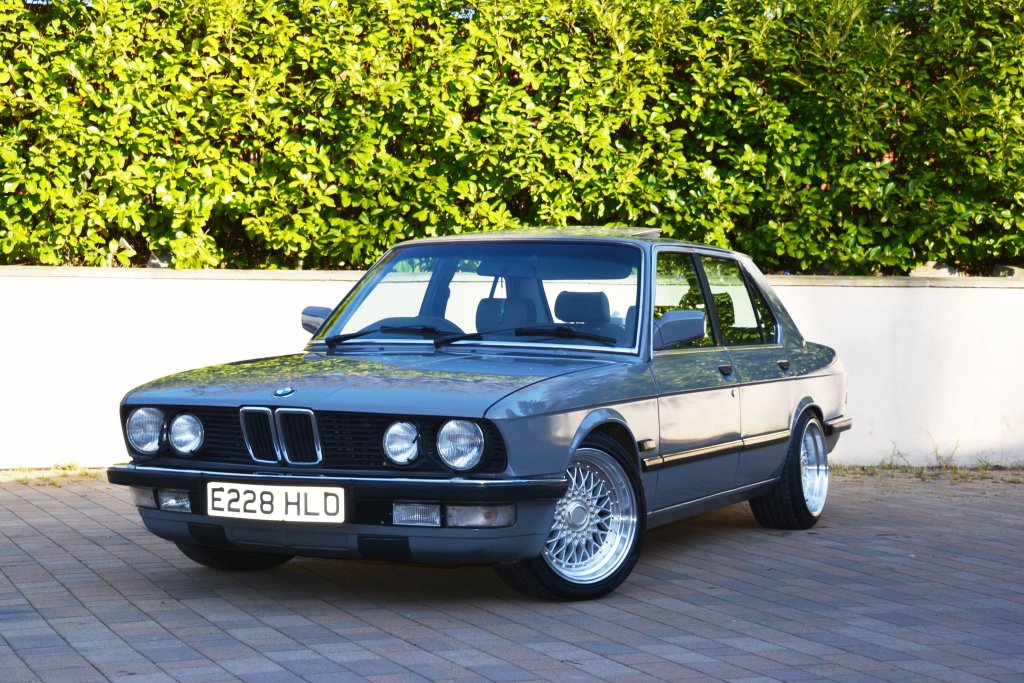 Bmw 525e hire