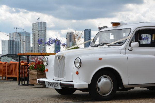 Classic Taxi Hire – Serving Stratford, Forest Gate & Plaistow