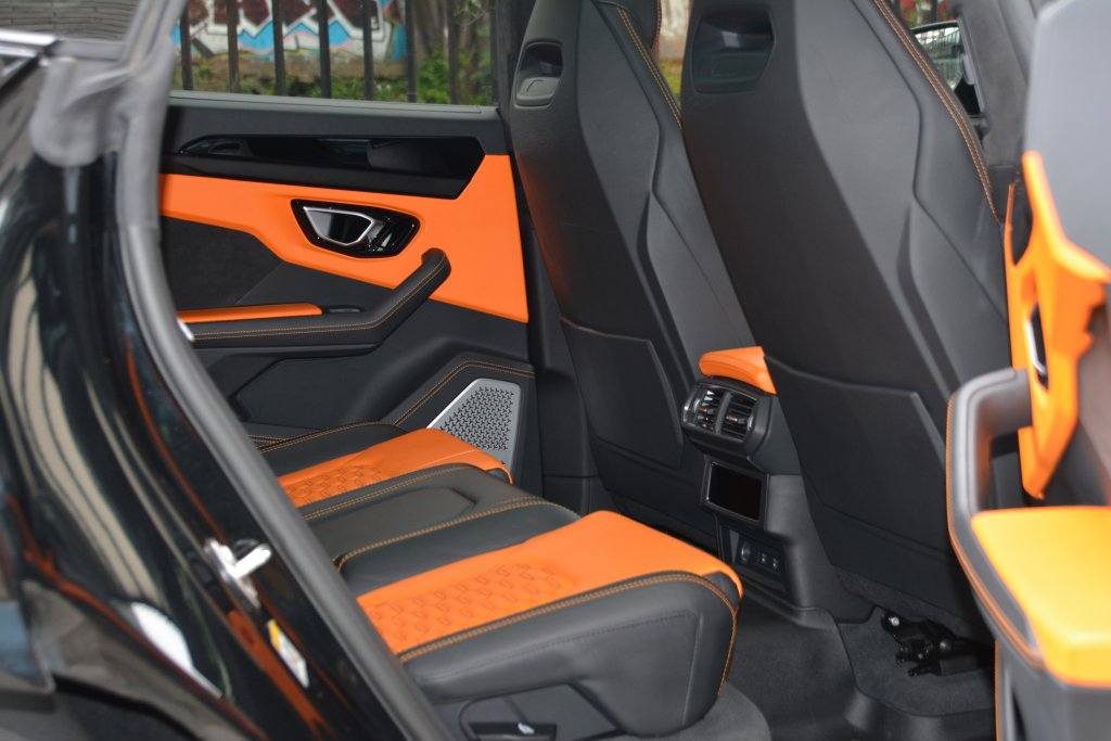 Lamborghini Urus hire interior back seats