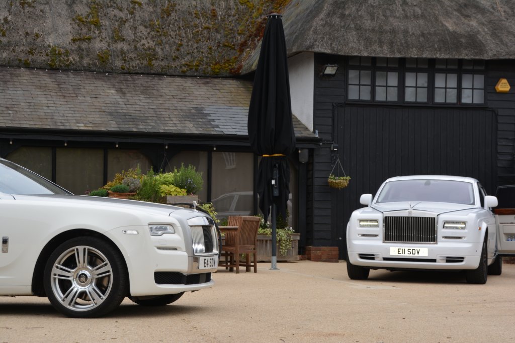 Wedding car hire Gants hill