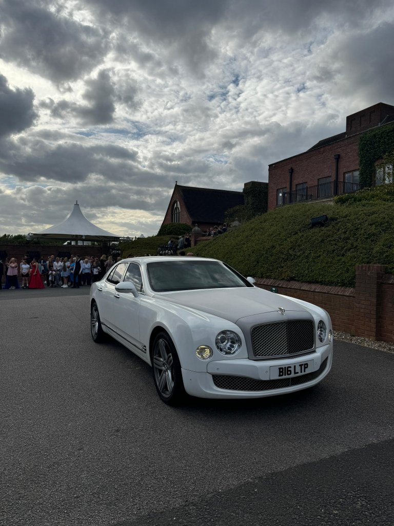 White Bentley Mulsanne hire