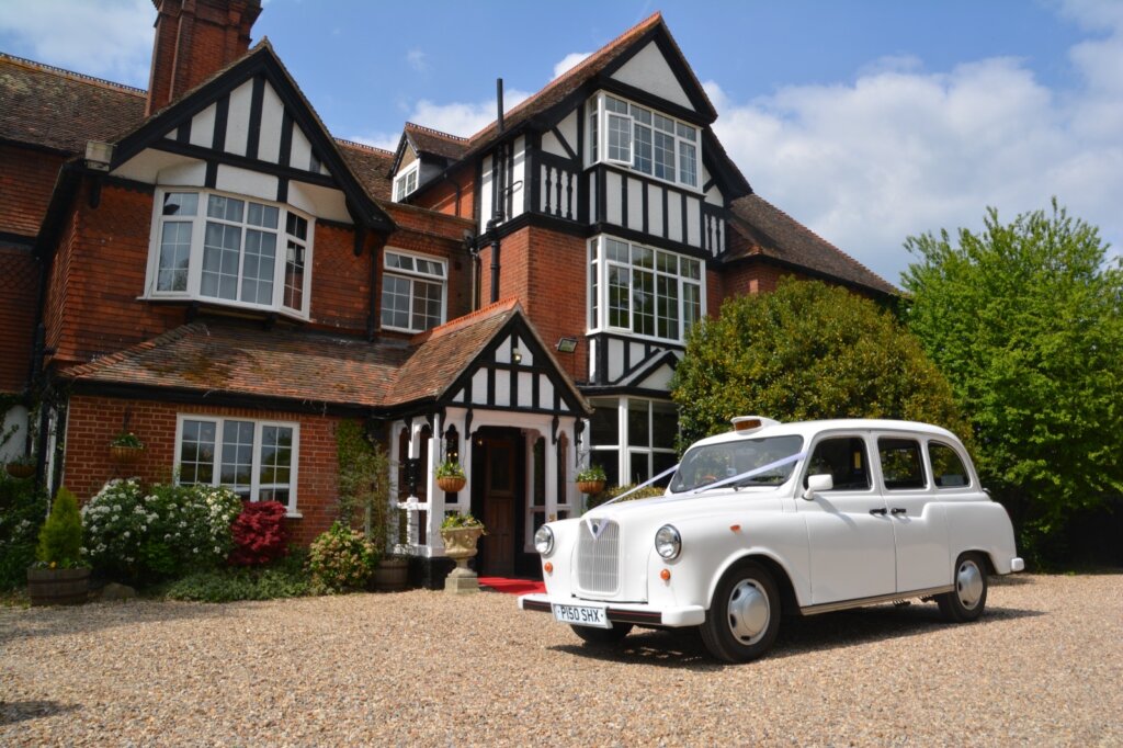 Classic taxi hire Hatfield