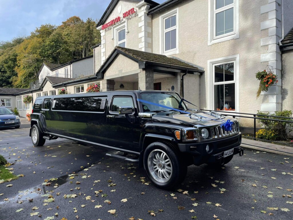 Black Hummer Limo hire for Prom